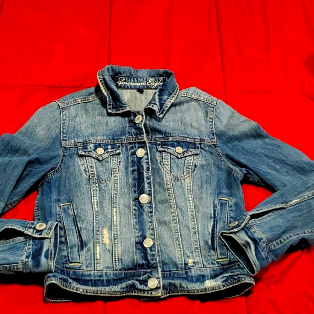 American eagle jean jacket,size m